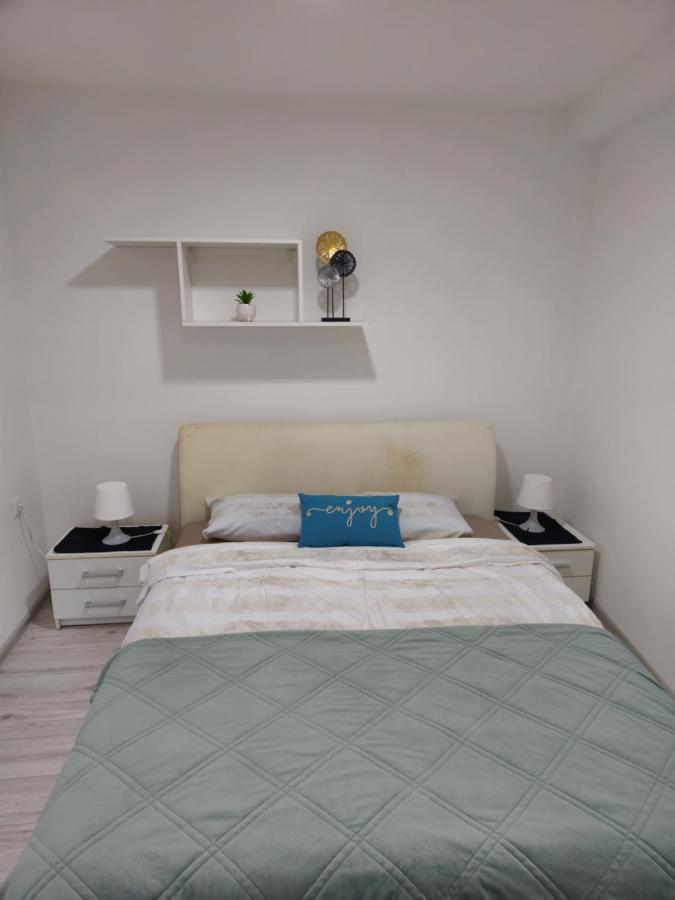 Apartment Aria Vinkovci Dış mekan fotoğraf
